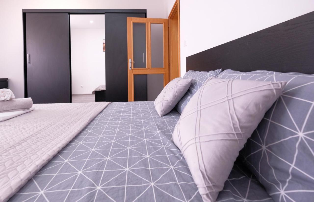 Apartment Klea - Cosy, Near City Center PUY Eksteriør bilde
