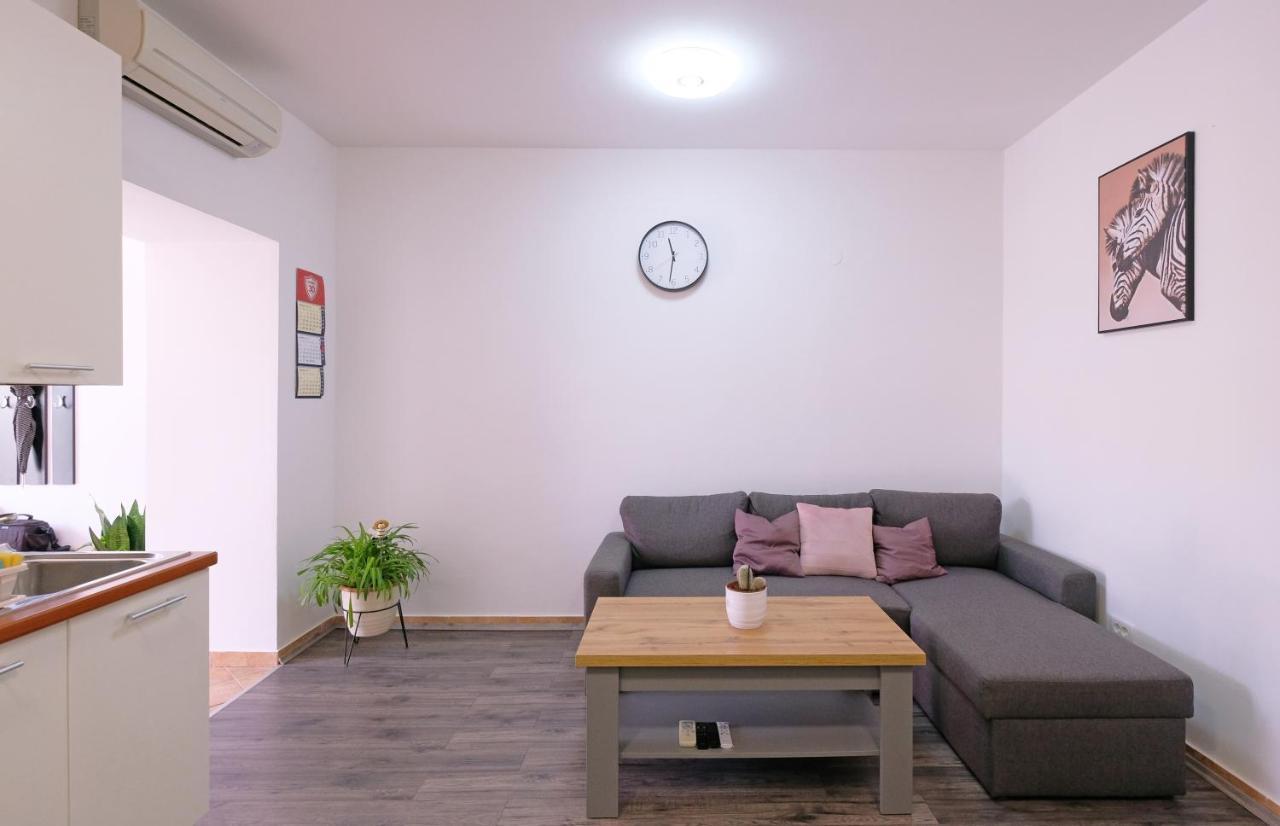Apartment Klea - Cosy, Near City Center PUY Eksteriør bilde